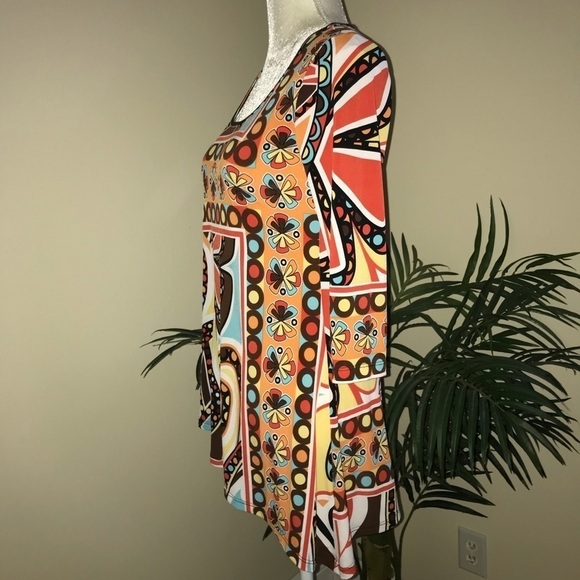 Barbara Lesser Asymmetrical Stretch Top S - Picture 7 of 7